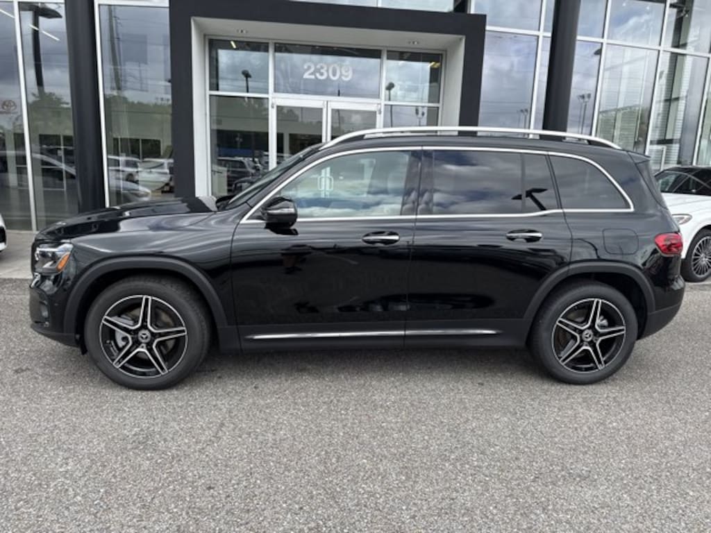 New 2026 Mercedes-Benz GLB 250 SUV