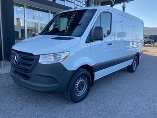 2025 Mercedes-Benz Sprinter 2500 Standard Roof 4-Cyl Diesel Van Cargo Van
