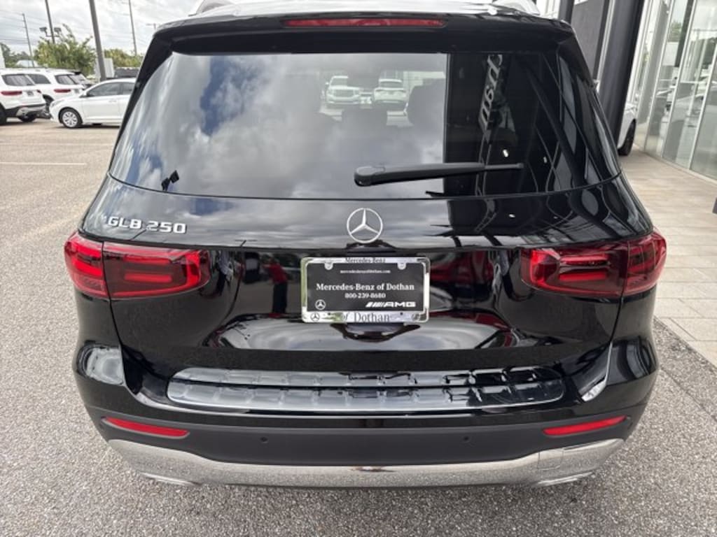 New 2026 Mercedes-Benz GLB 250 SUV
