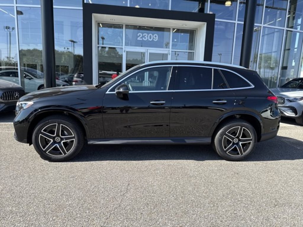 New 2026 Mercedes-Benz GLC 300  SUV