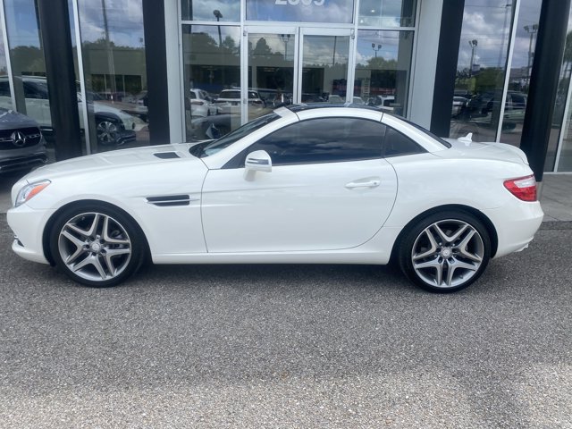 Used 2015 Mercedes-Benz SLK-Class SLK250 with VIN WDDPK4HA0FF096558 for sale in Dothan, AL