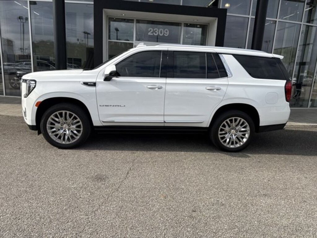 Used 2024 GMC Yukon Denali SUV