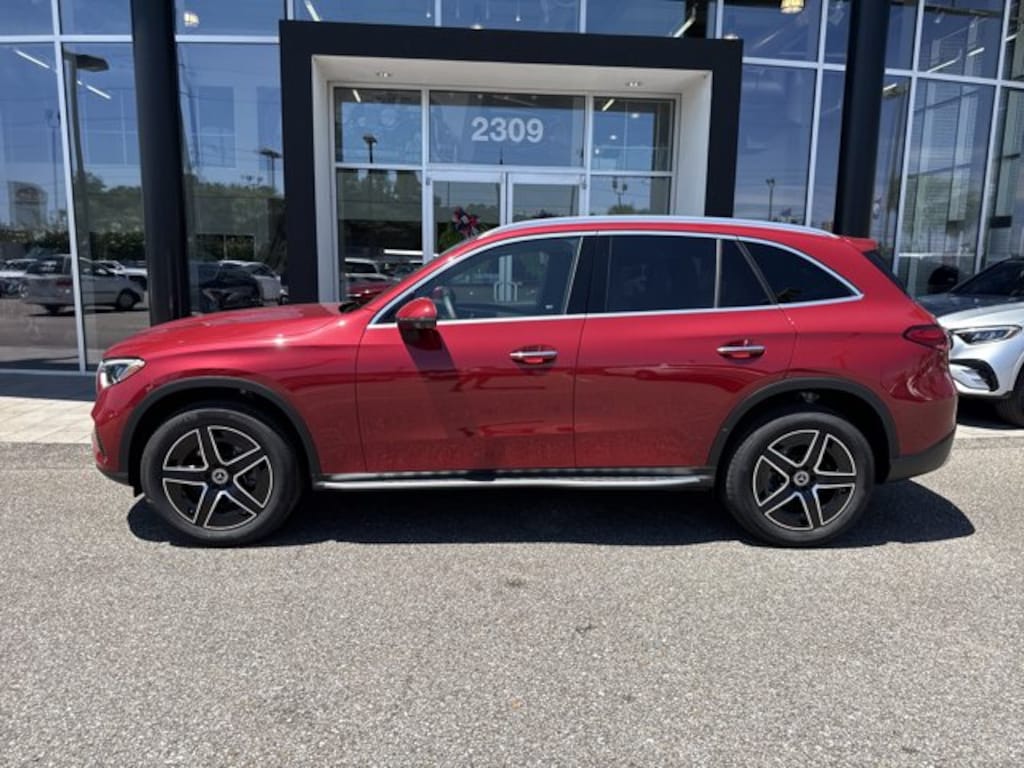 New 2026 Mercedes-Benz GLC 300 SUV