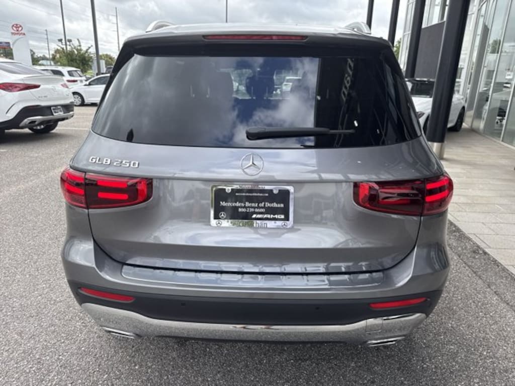 New 2026 Mercedes-Benz GLB 250 SUV