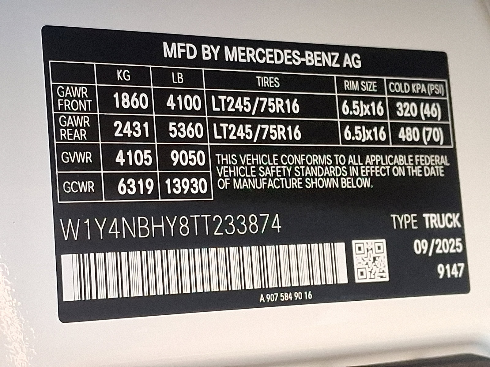 2026 Mercedes-Benz Sprinter Cargo Van Base - Photo 19