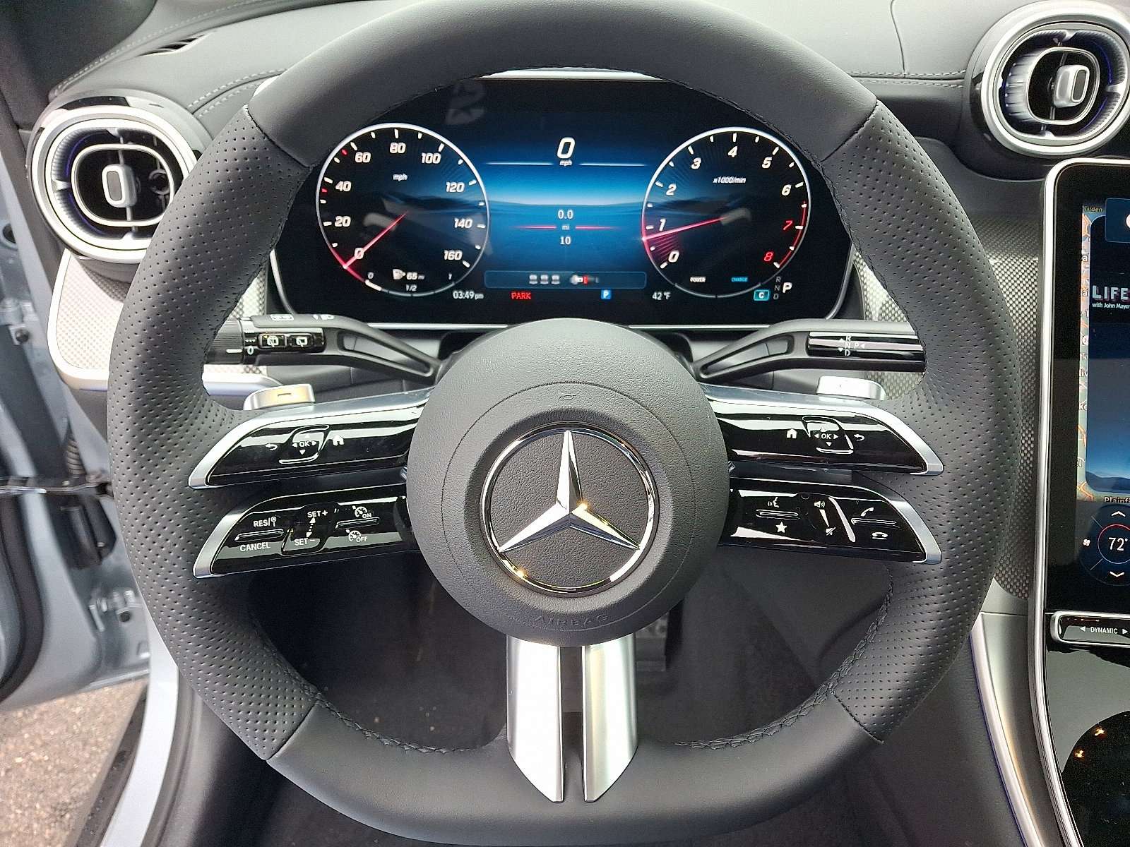2026 Mercedes-Benz GLC Base - Photo 17