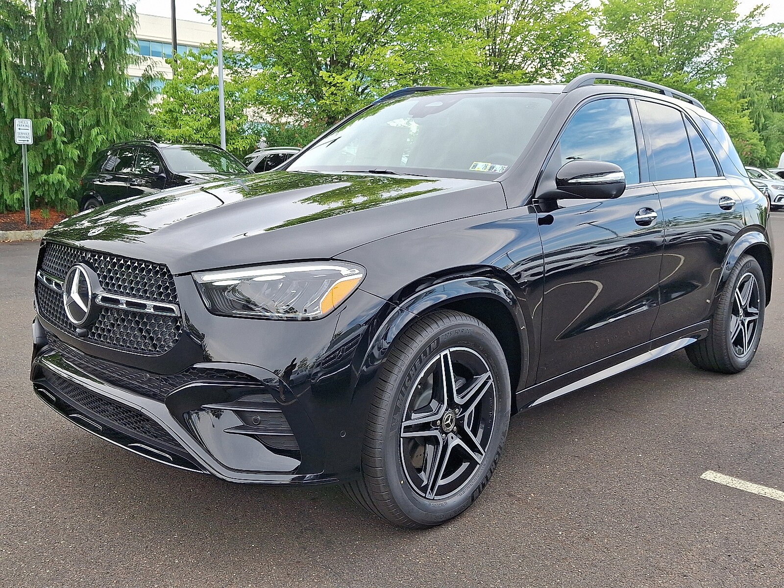 2026 Mercedes Benz GLE 350 4MATIC photo 2