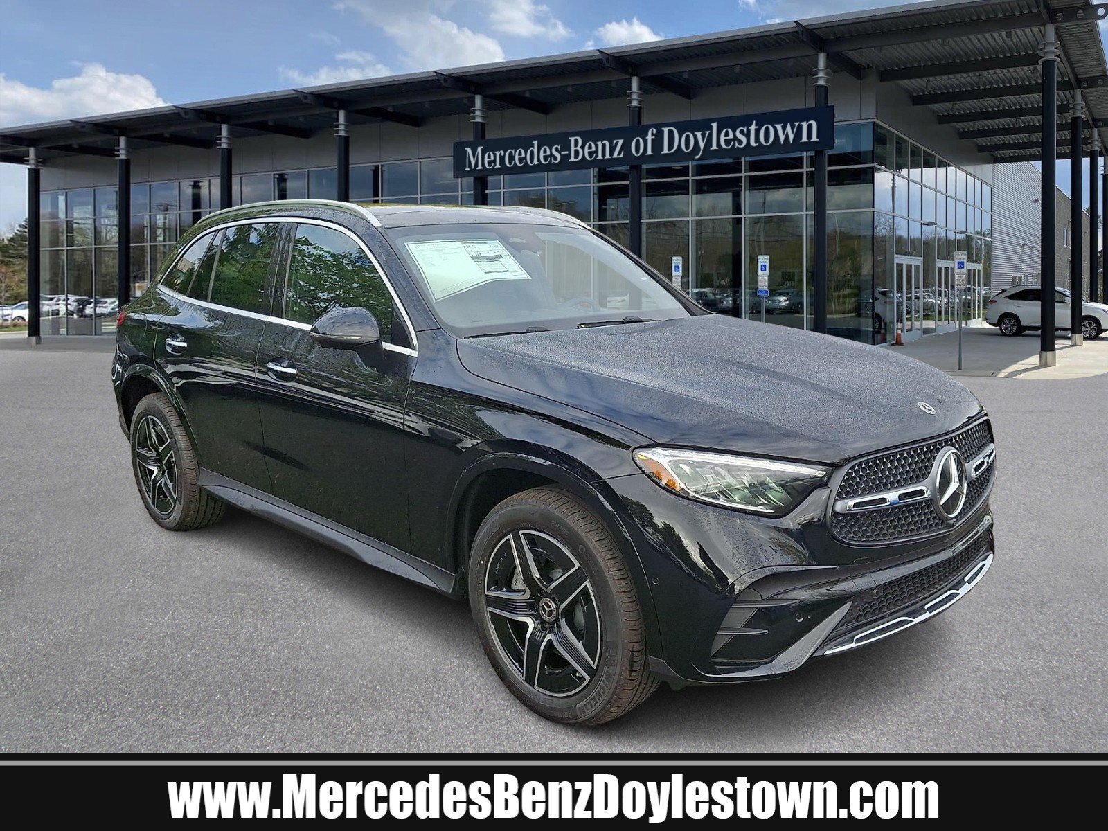 2027 Mercedes-Benz GLC Base