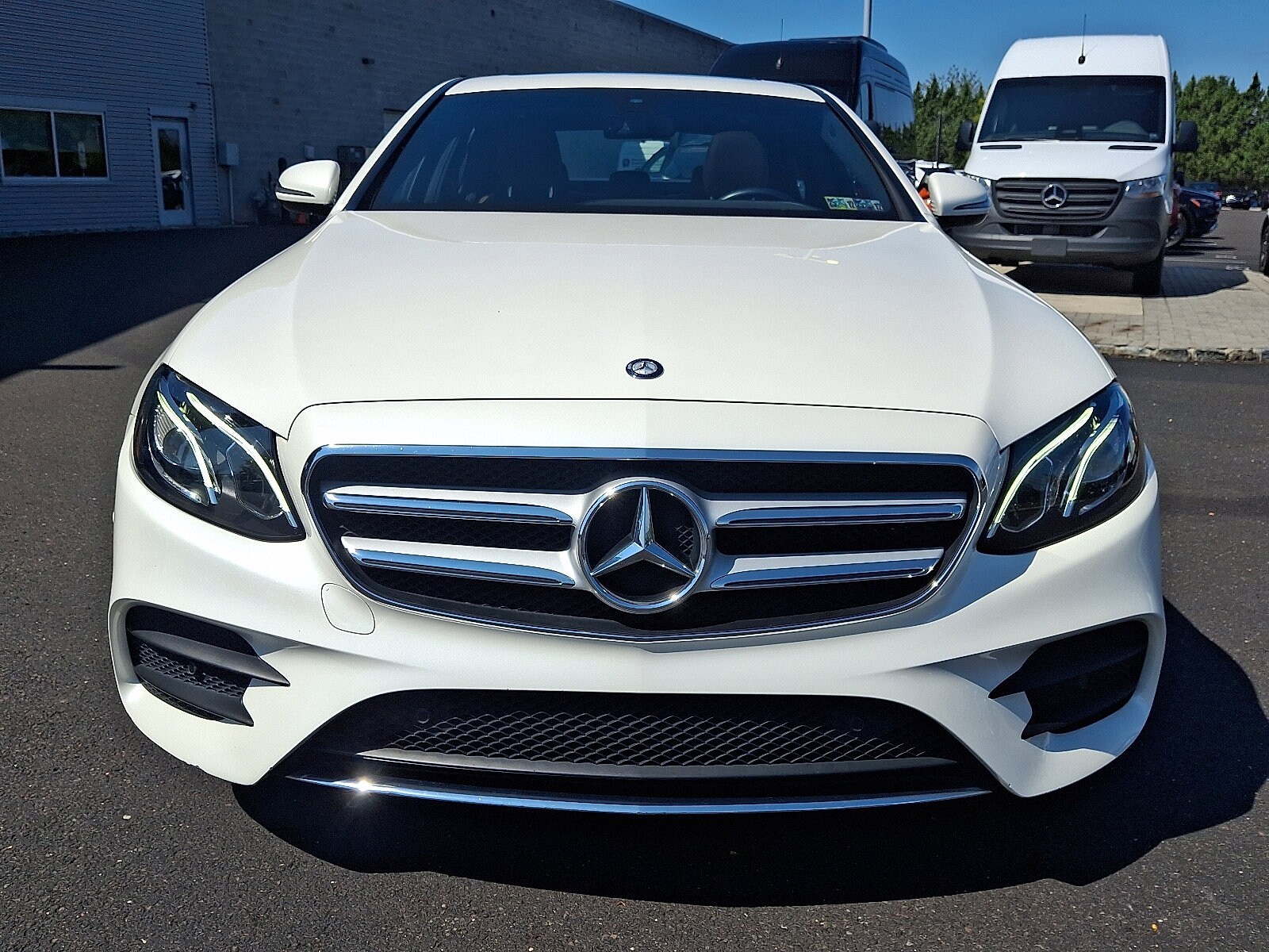 2017 Mercedes Benz E 300 4MATIC Sedan photo 2