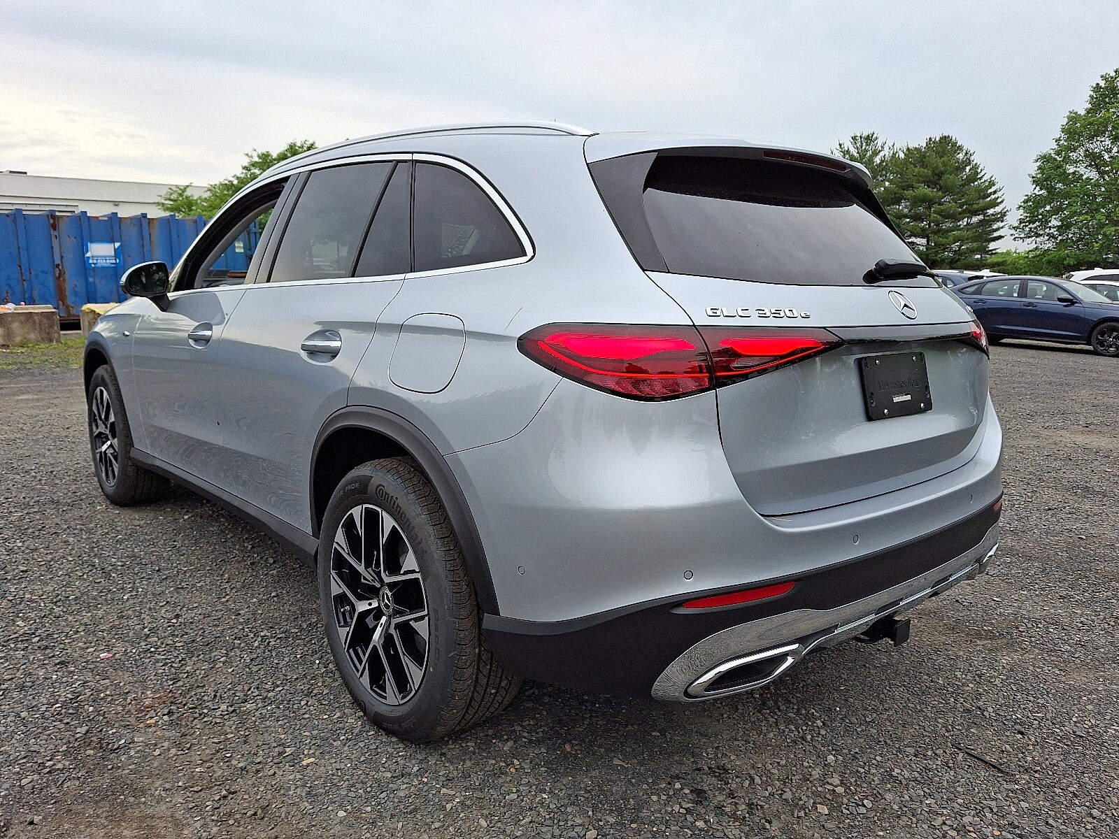 2025 Mercedes Benz GLC 350e 4MATIC photo 4