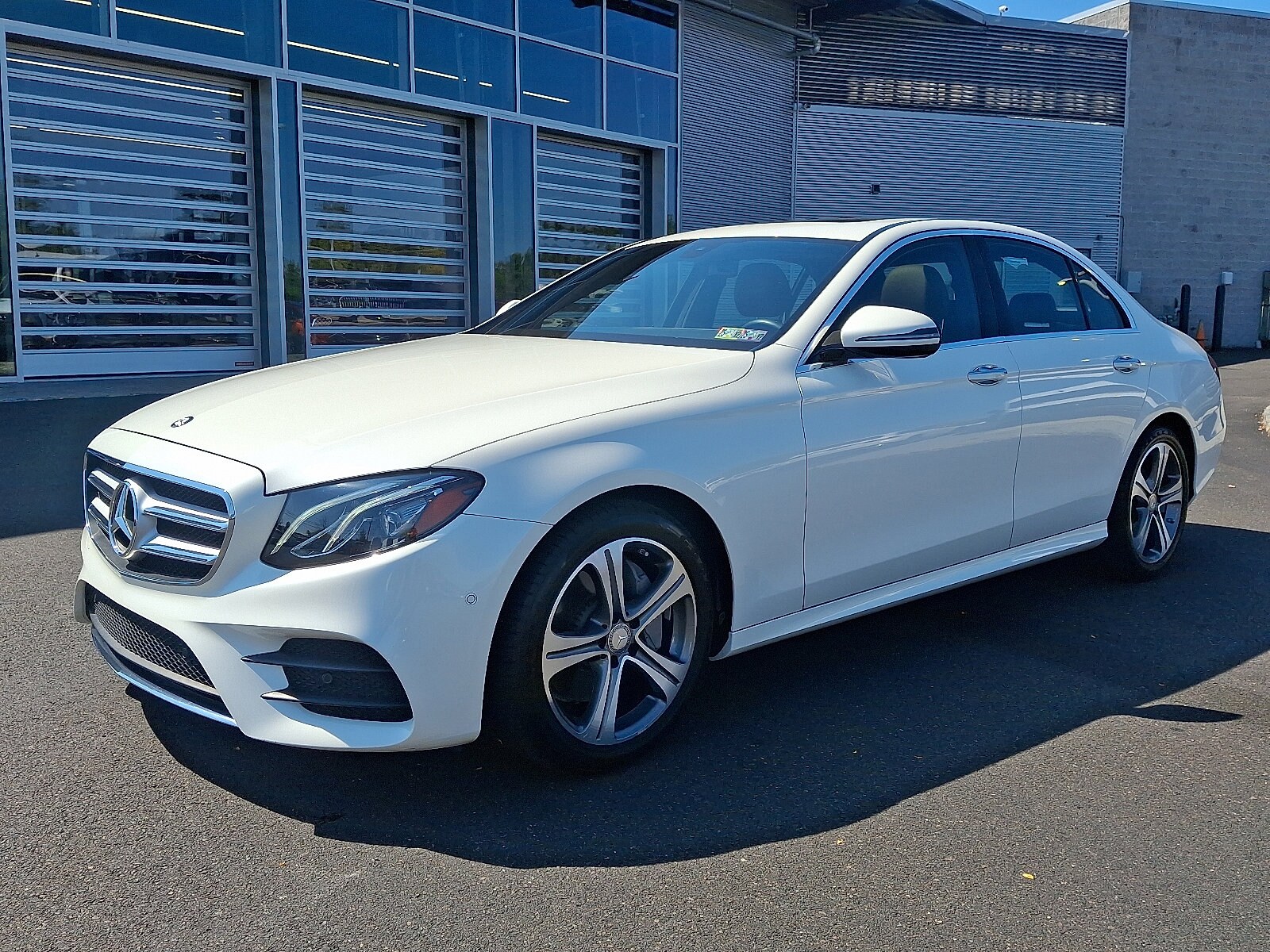 2017 Mercedes Benz E 300 4MATIC Sedan photo 3