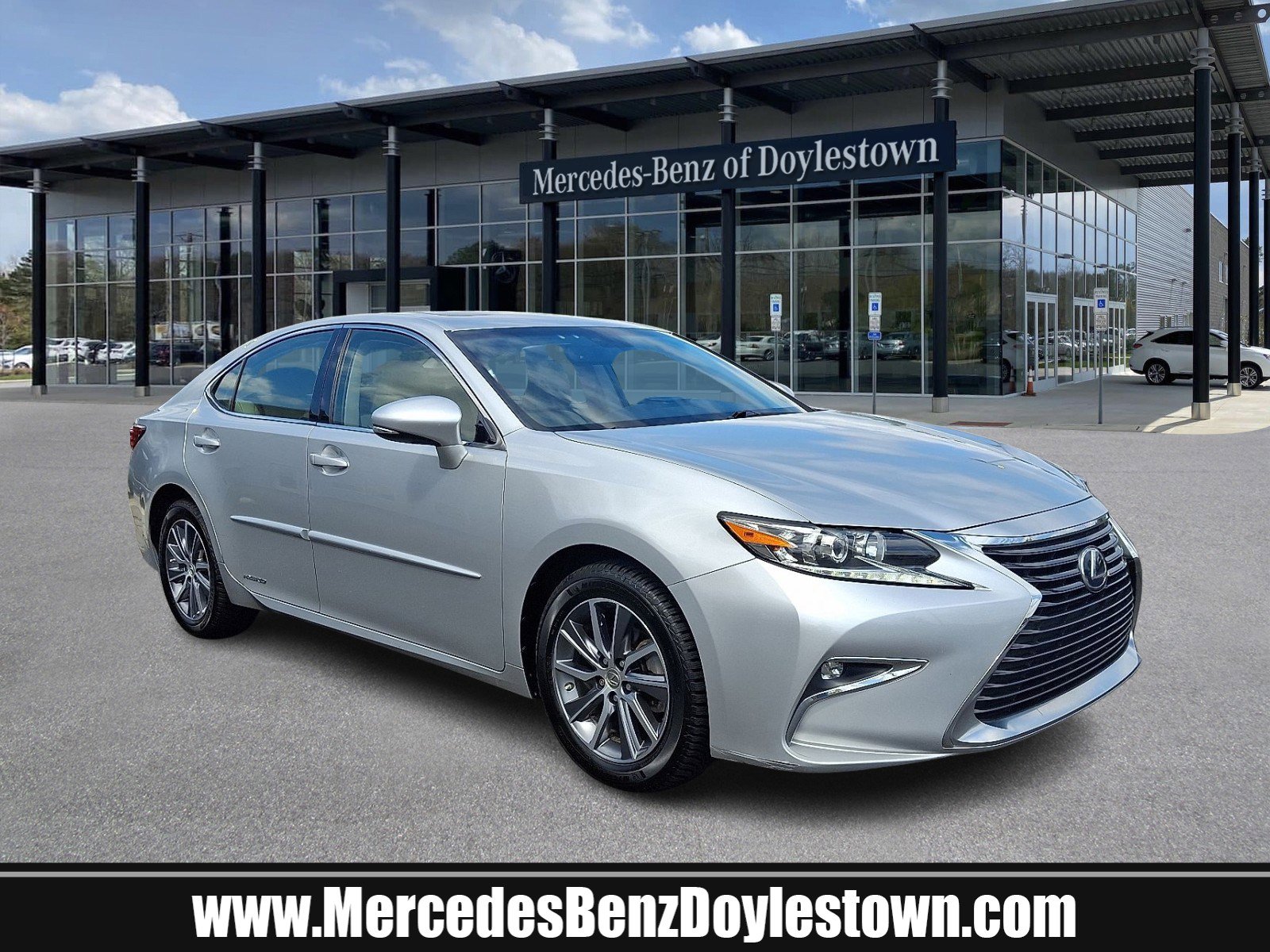 2016 Lexus ES