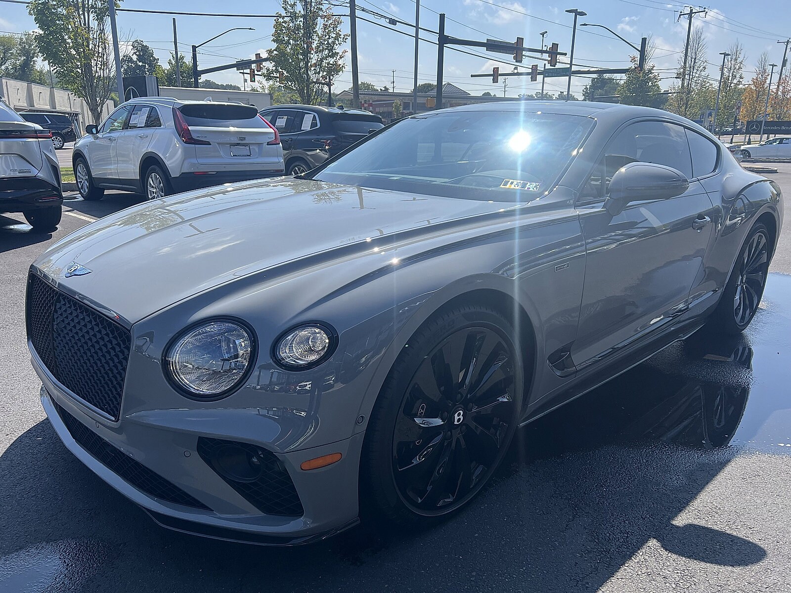 2024 Bentley Continental GT V8 photo 3