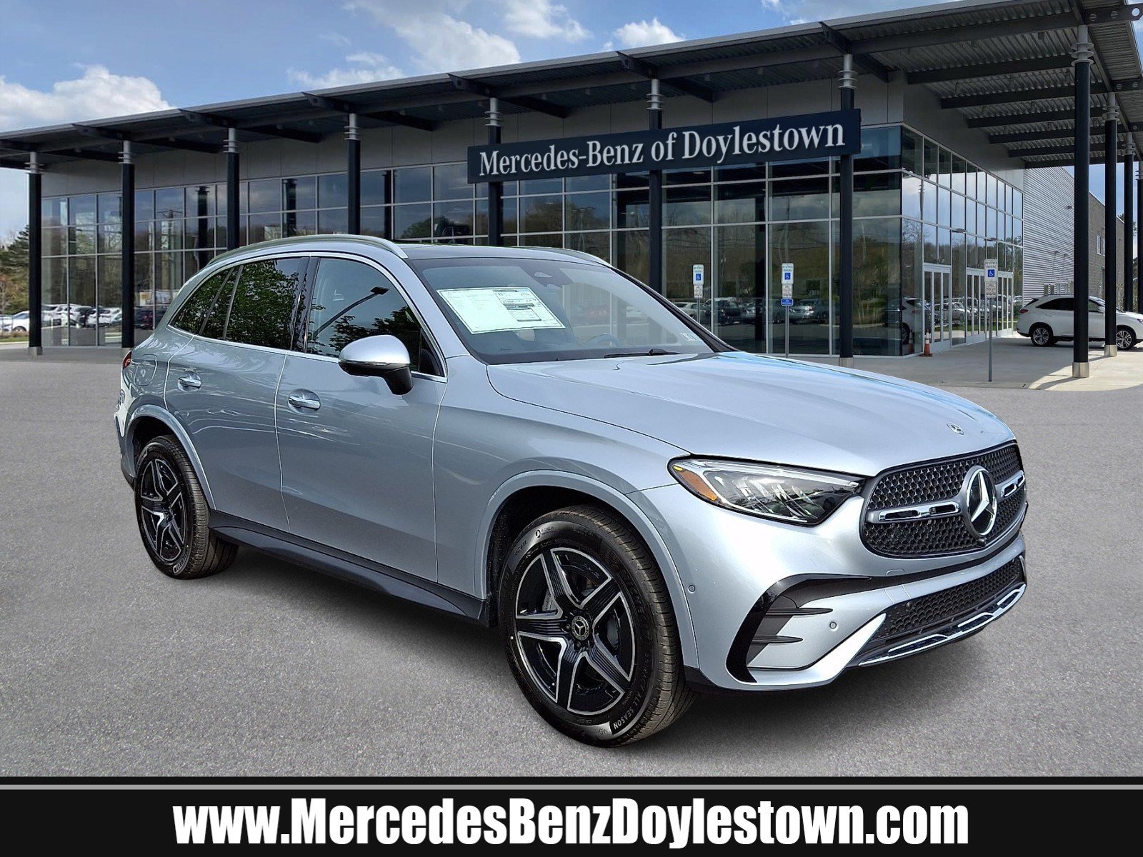 2026 Mercedes-Benz GLC 300