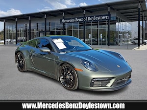 2023 Porsche 911 Carrera 4 GTS Coupe