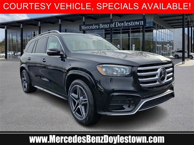 2025 Mercedes-Benz GLS Base's photo