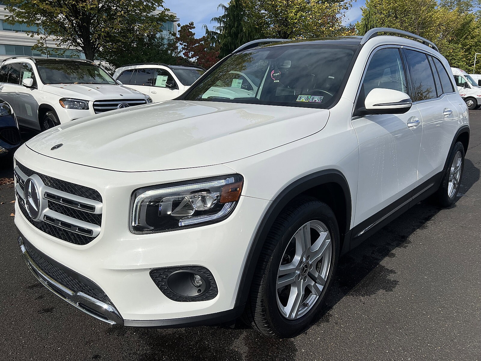 2021 Mercedes Benz GLB 250 4MATIC photo 3
