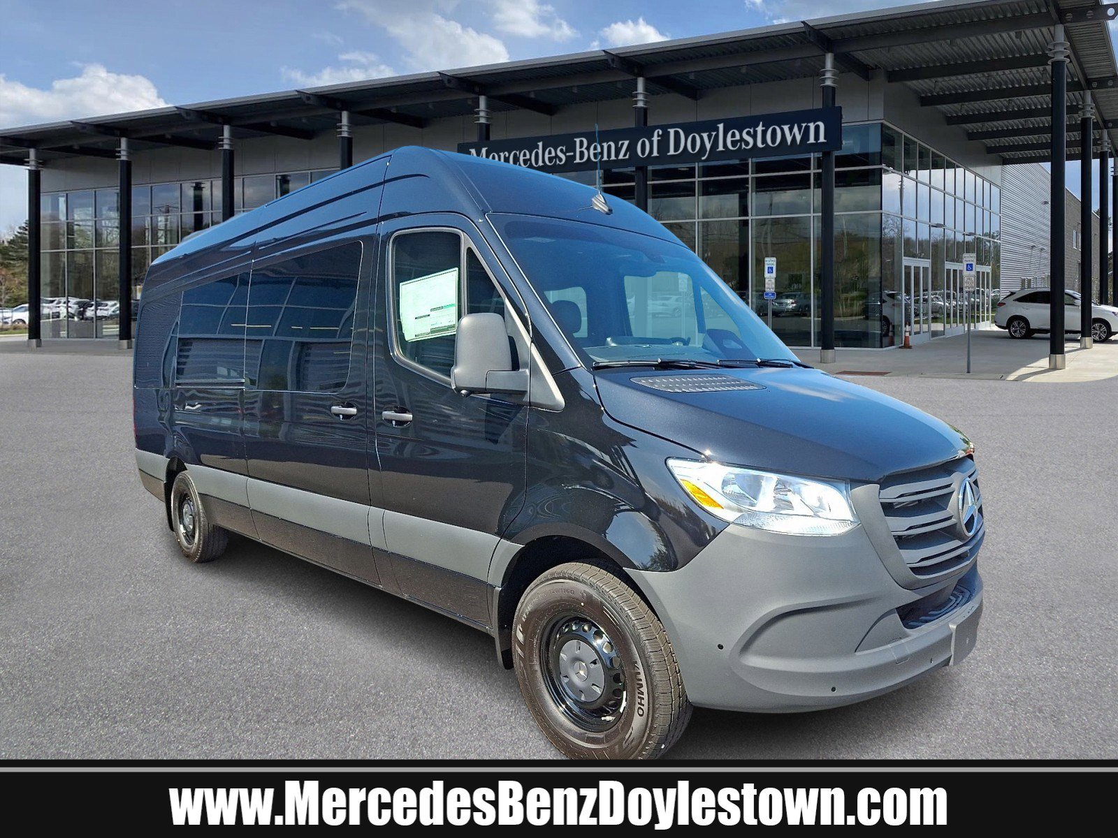 2025 Mercedes-Benz Sprinter Passenger Van Base's photo