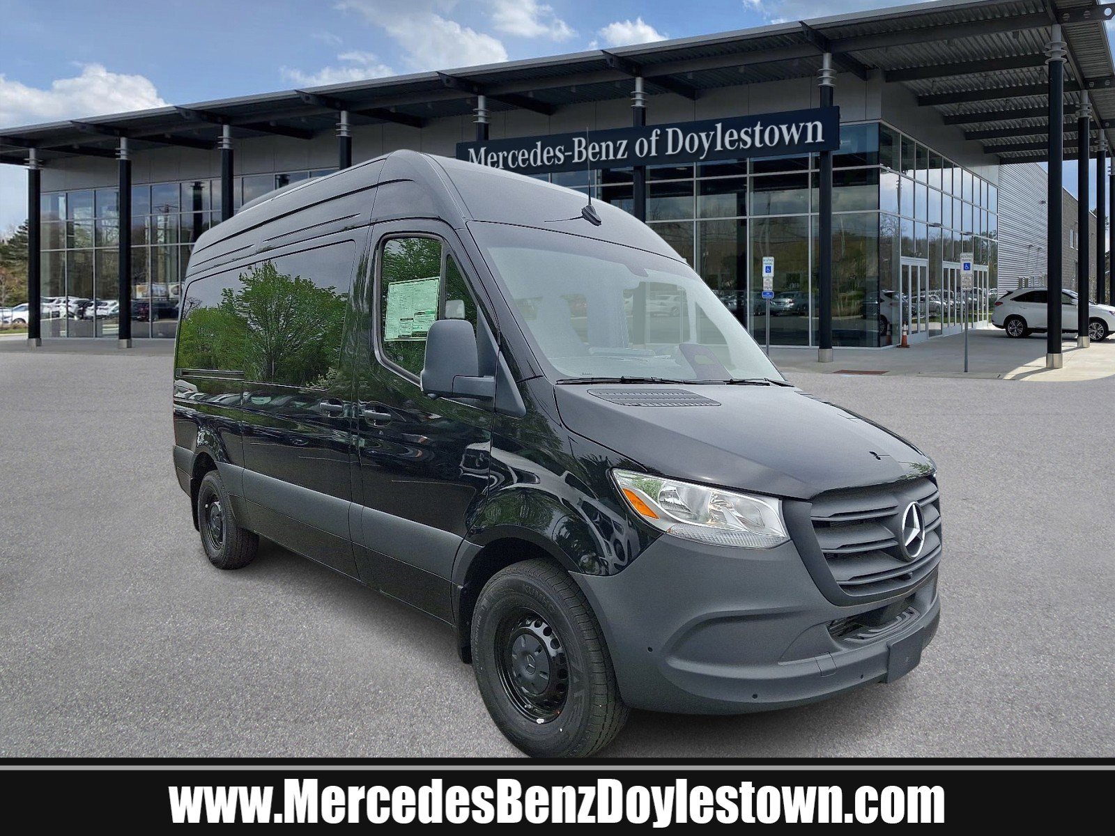 2025 Mercedes-Benz Sprinter 2500 144 WB's photo