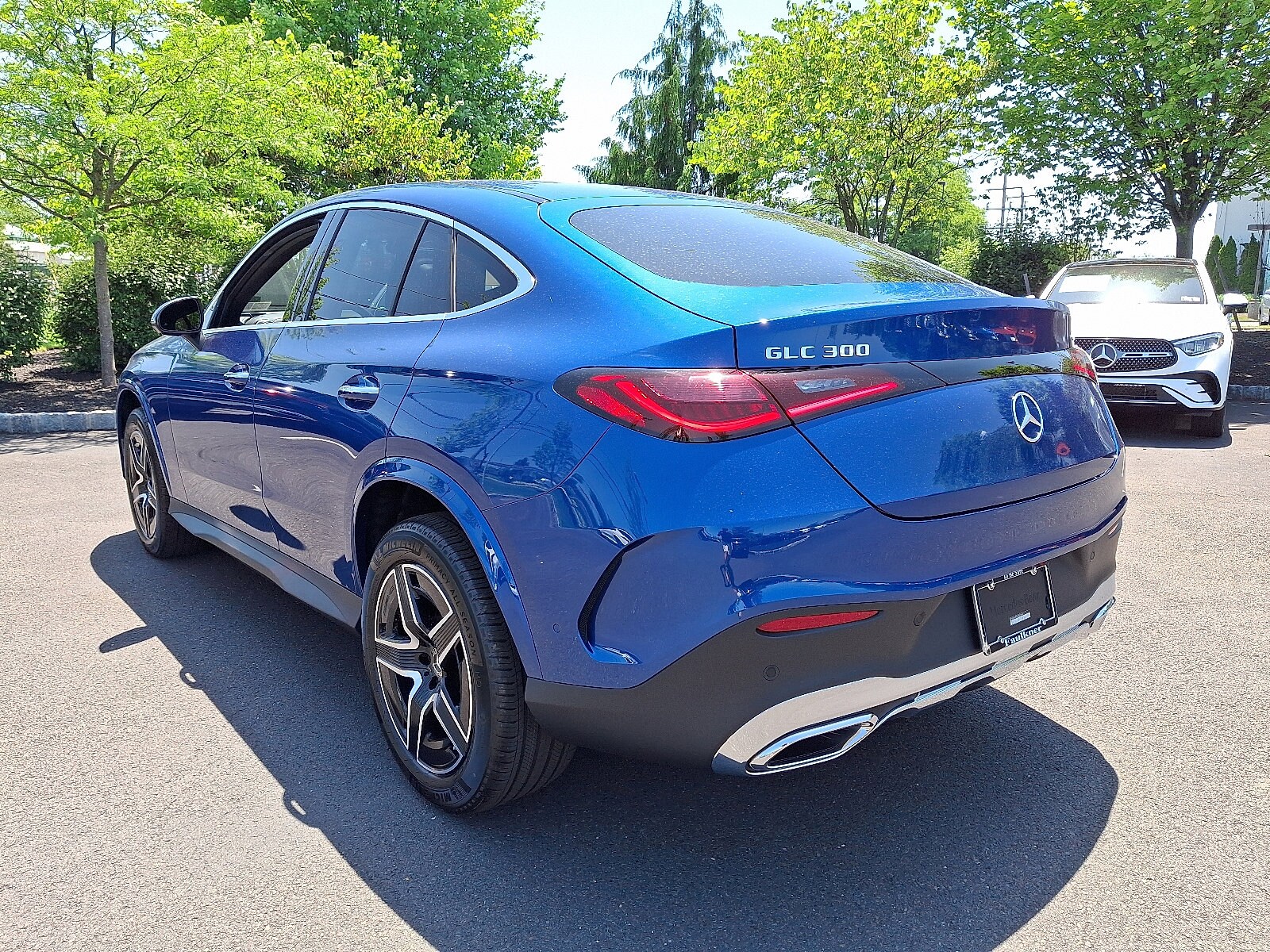 2025 Mercedes Benz GLC 300 4MATIC Coupe photo 4