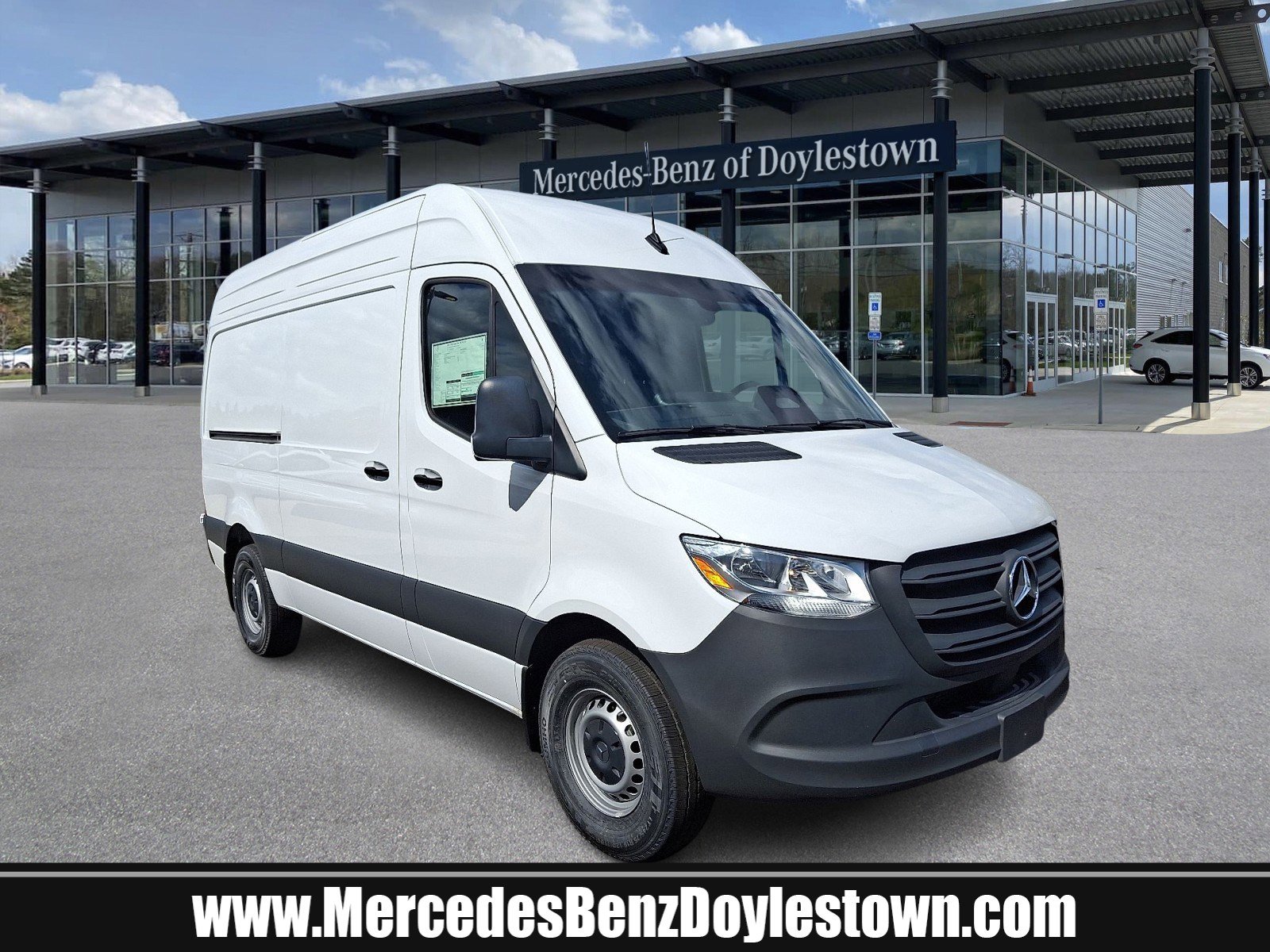 2025 Mercedes-Benz Sprinter Cargo Van Base's photo