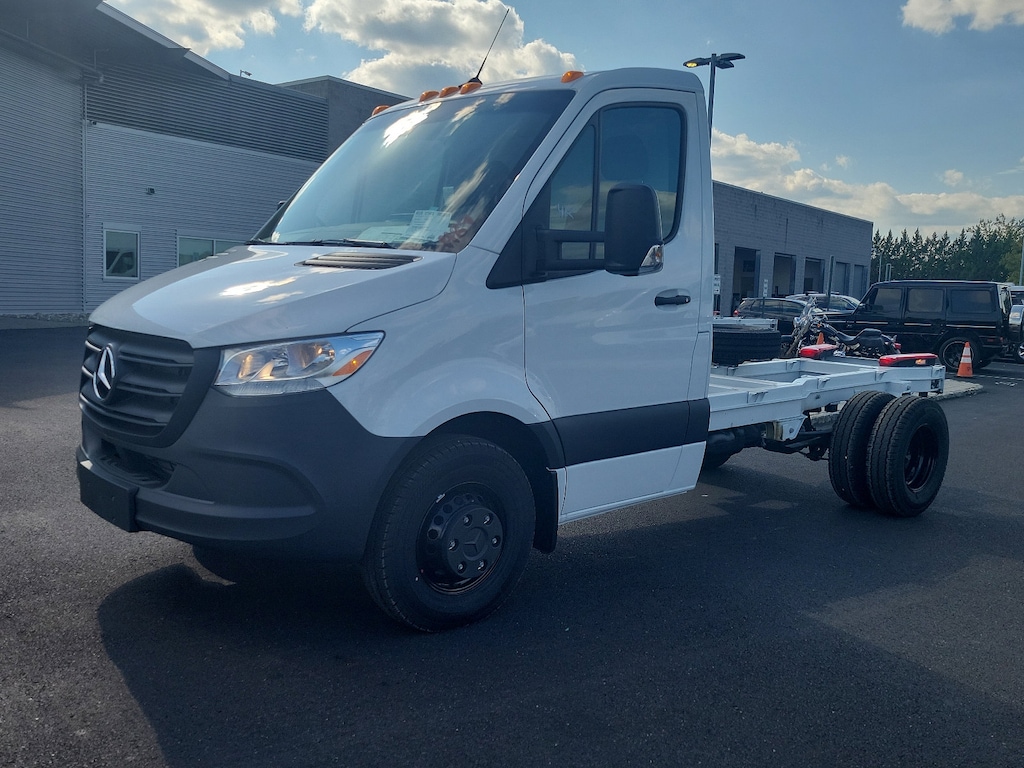 Used 2023 Mercedes-Benz Sprinter 4500 Chassis Standard Roof 4-Cyl Diesel HO Truck