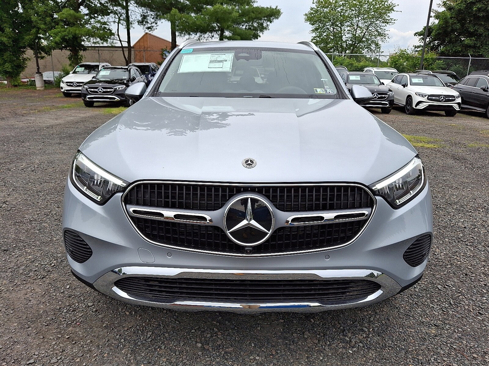 2025 Mercedes Benz GLC 350e 4MATIC photo 2