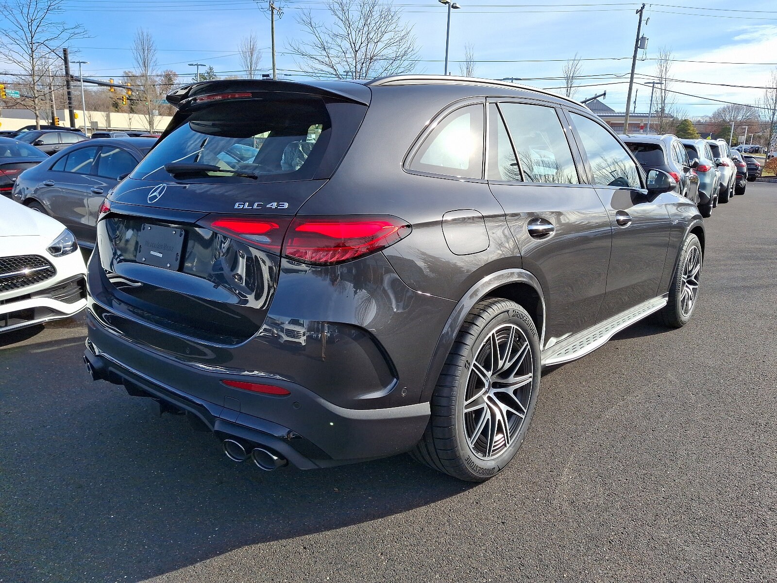 2025 Mercedes Benz GLC AMG 43 4MATIC photo 3