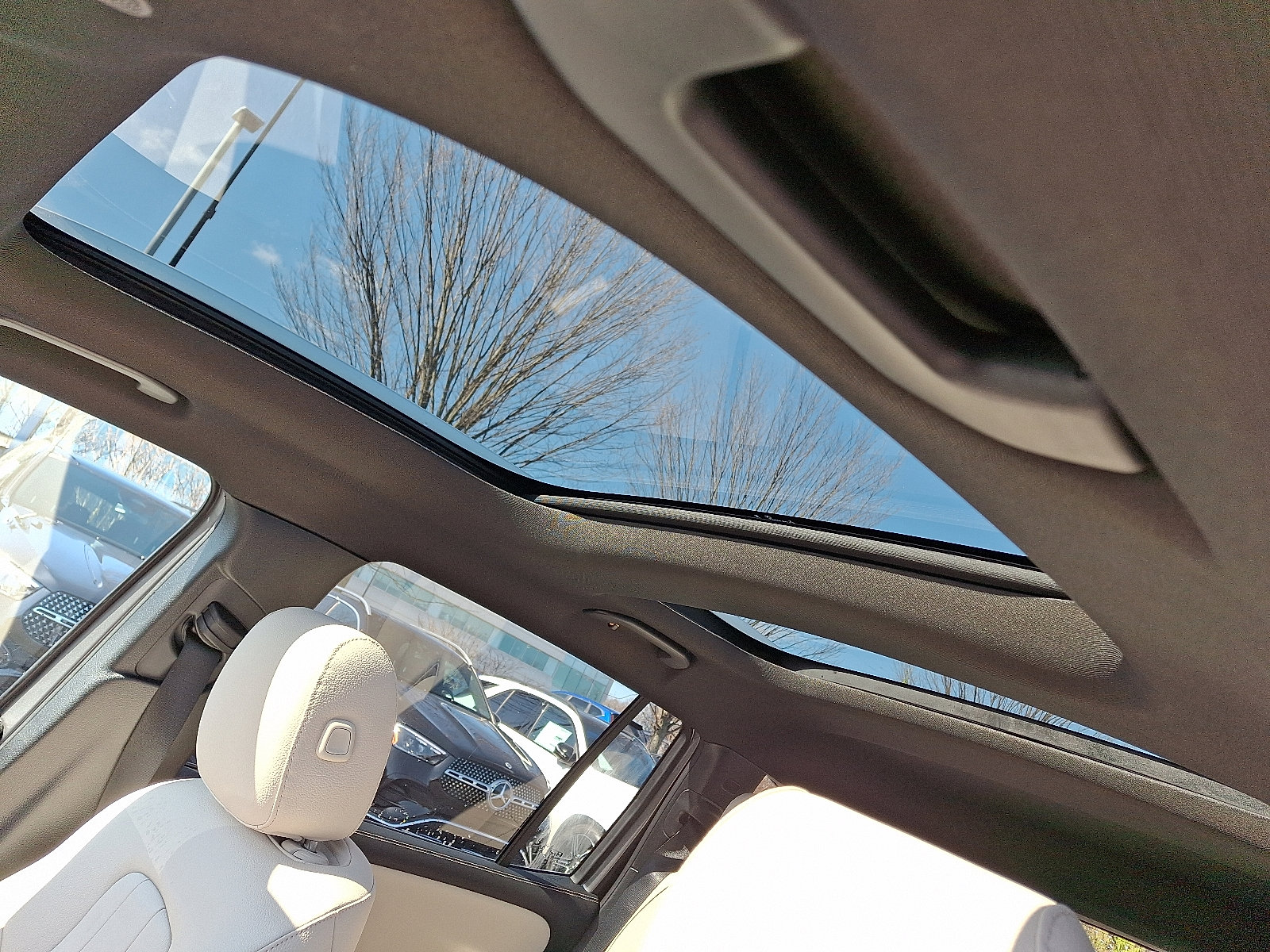 2026 Mercedes-Benz GLB GLB 250 - Photo 12