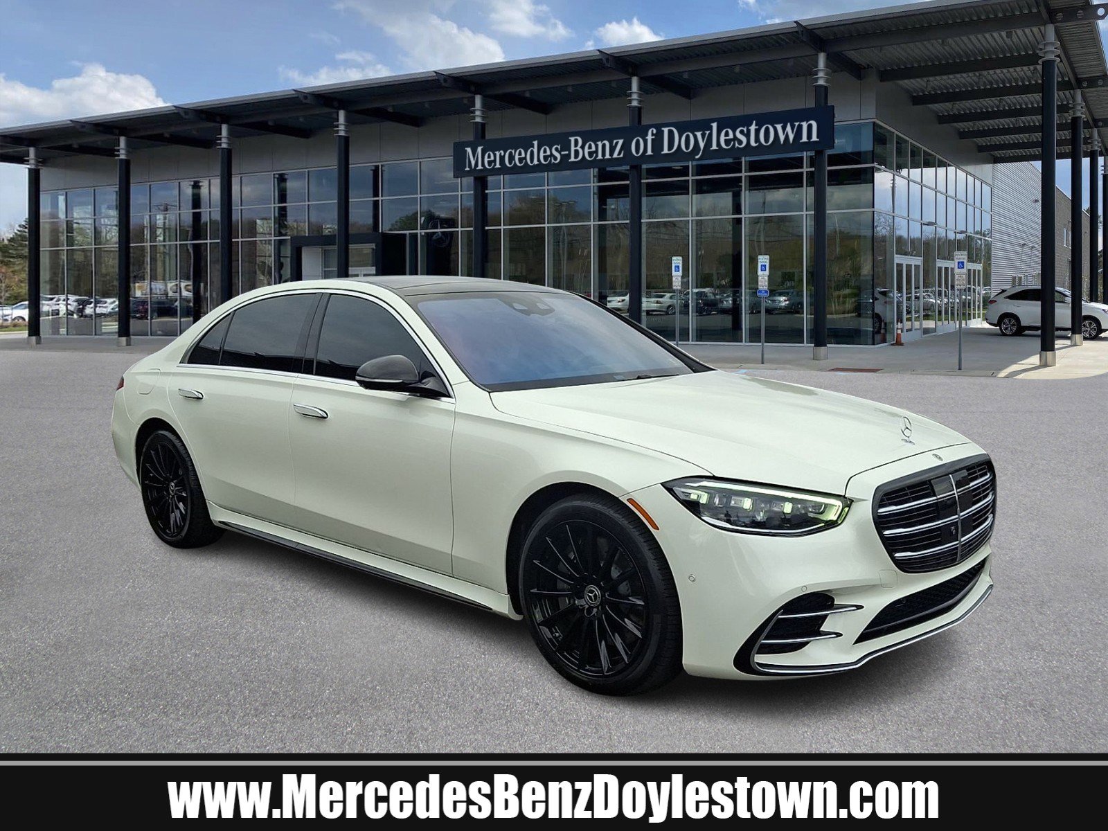 2022 Mercedes-Benz S-Class S 580's photo
