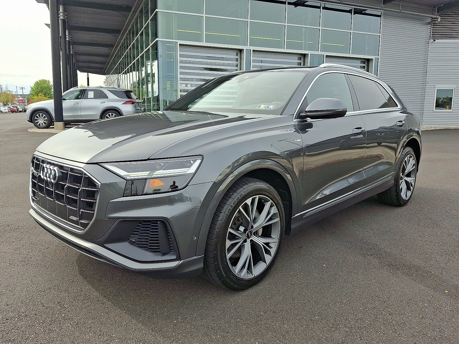 2021 Audi Q8 Premium Plus 55 photo 2