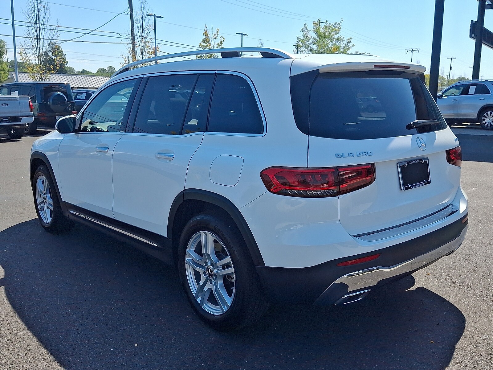 2023 Mercedes Benz GLB 250 4MATIC photo 3