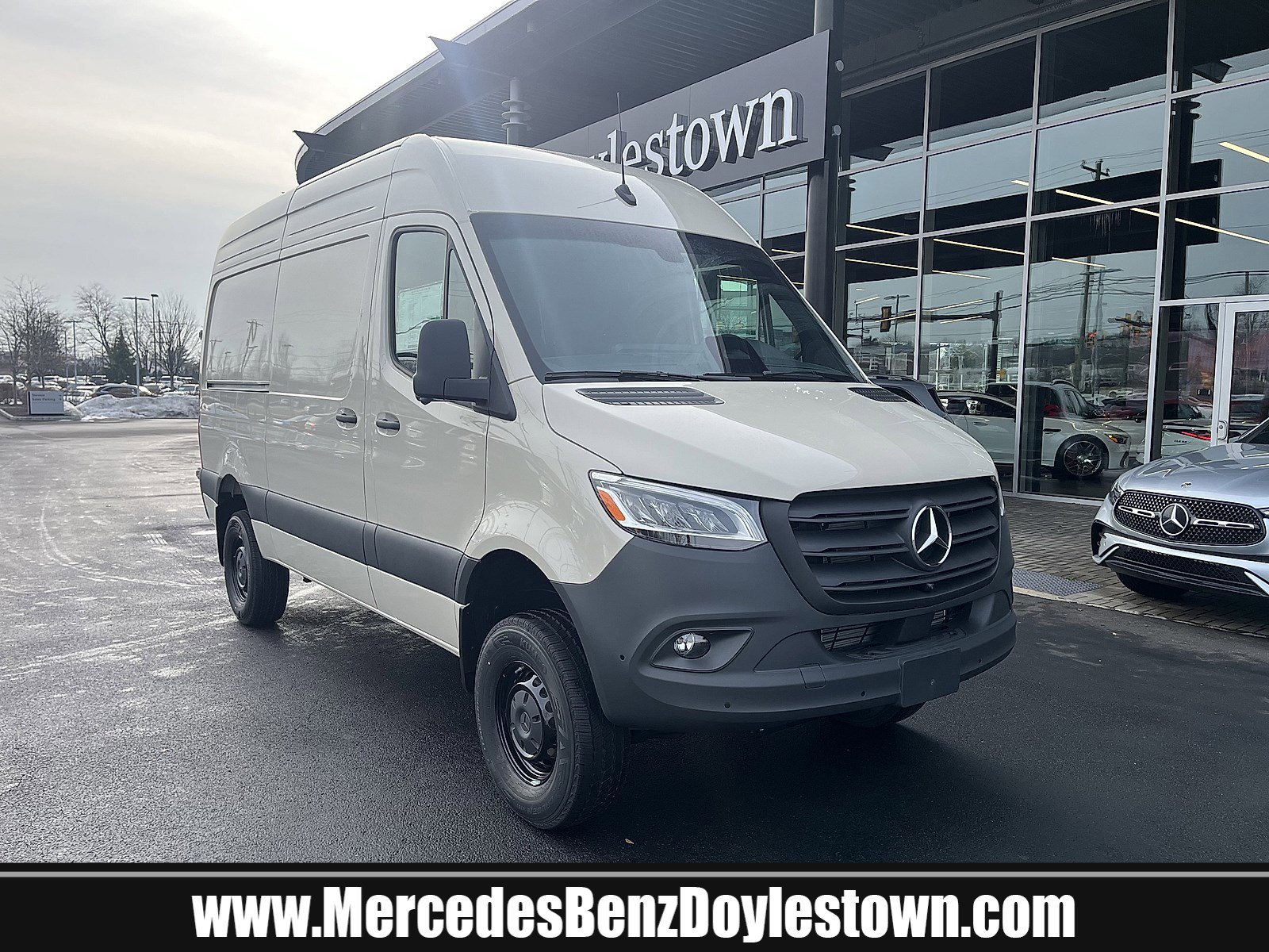 2026 Mercedes-Benz Sprinter Sprinter 2500's photo
