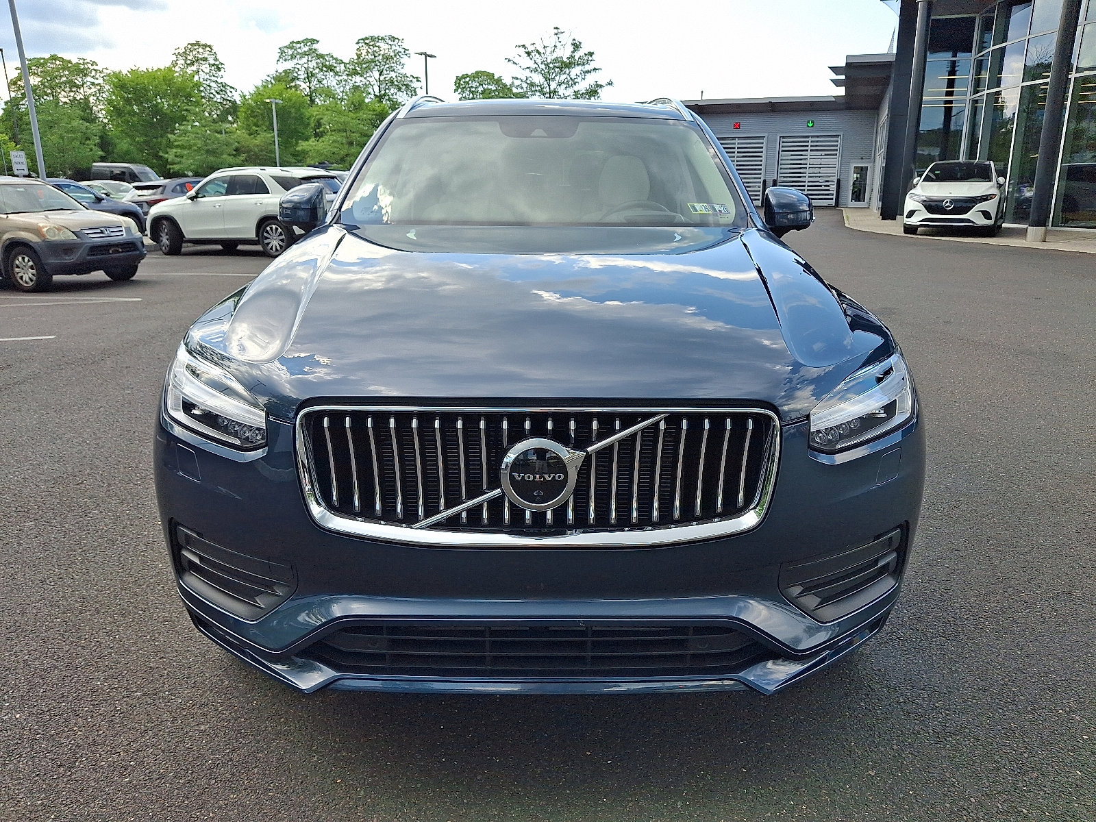 Used 2021 Volvo XC90 Momentum with VIN YV4A22PKXM1735812 for sale in Doylestown, PA