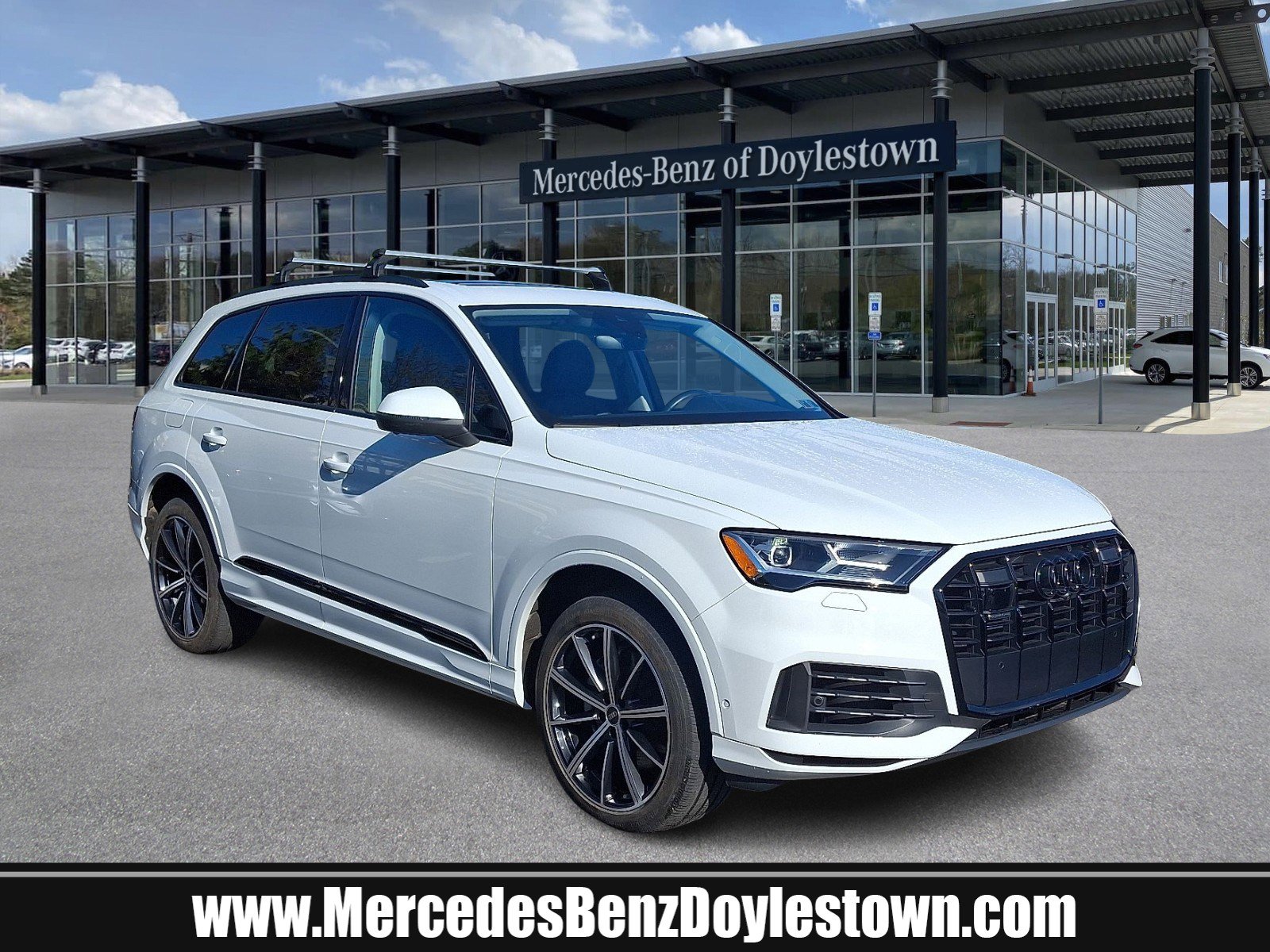 2022 Audi Q7 55 Premium Plus quattro Tiptronic's photo