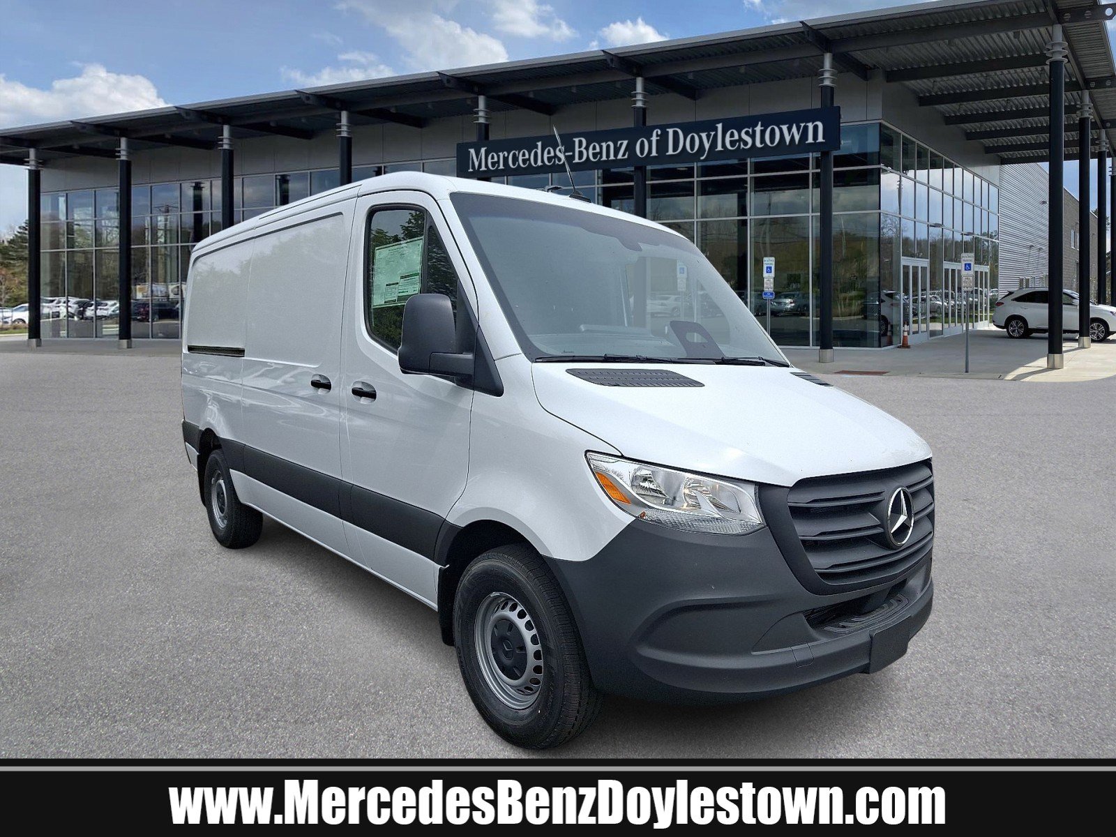 2026 Mercedes-Benz Sprinter 2500 144 WB's photo