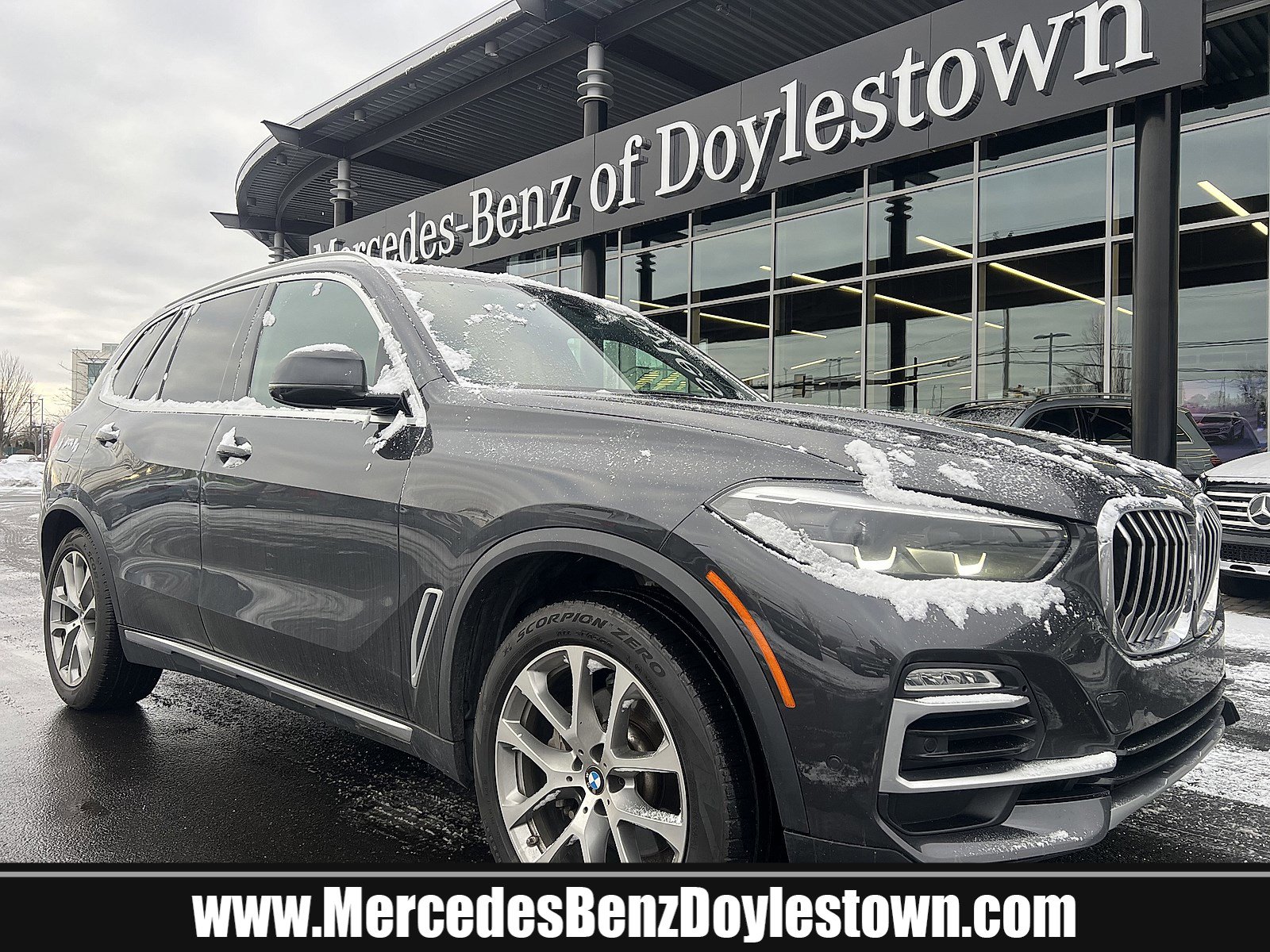 2020 BMW X5 40i's photo