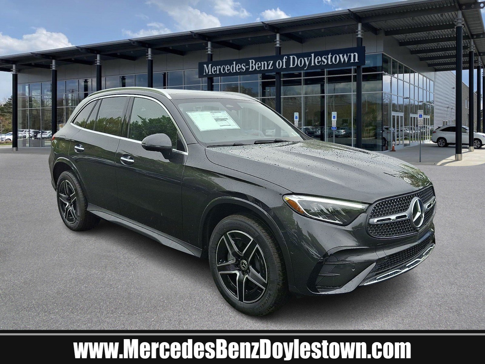 2027 Mercedes-Benz GLC Base