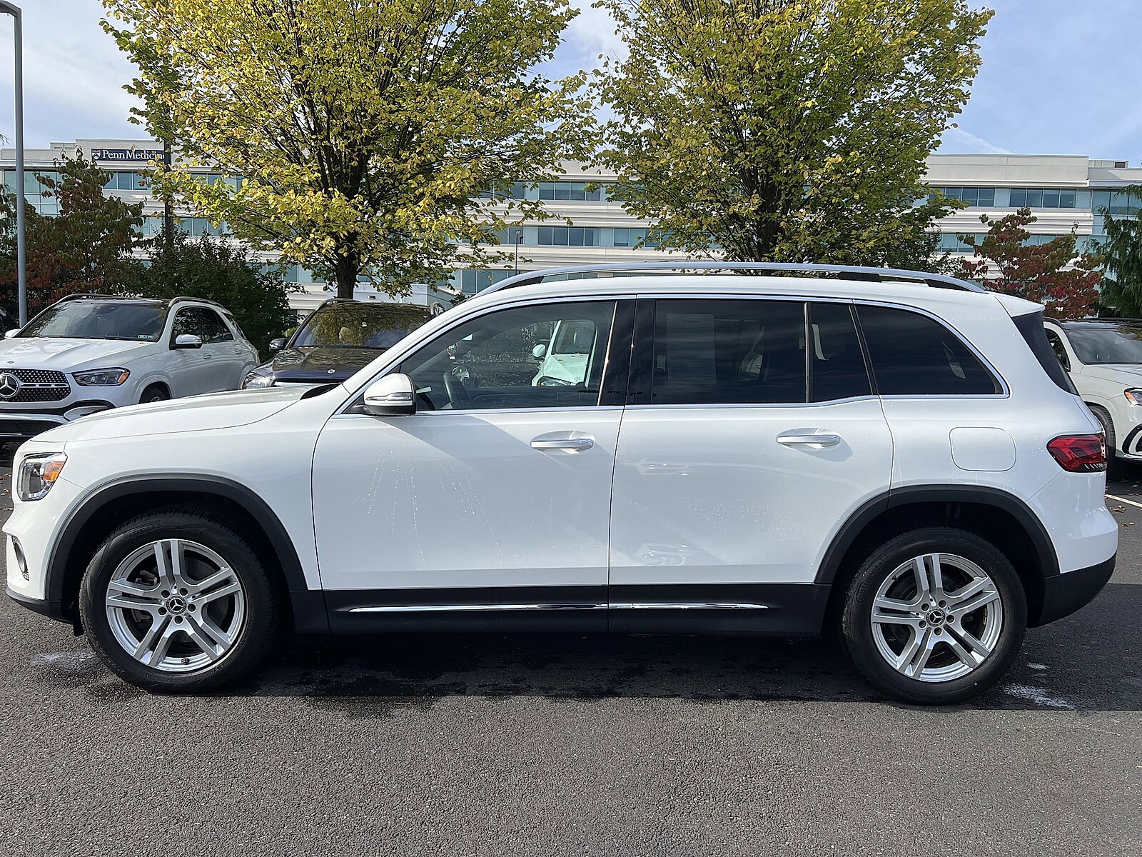 2021 Mercedes Benz GLB 250 4MATIC photo 4