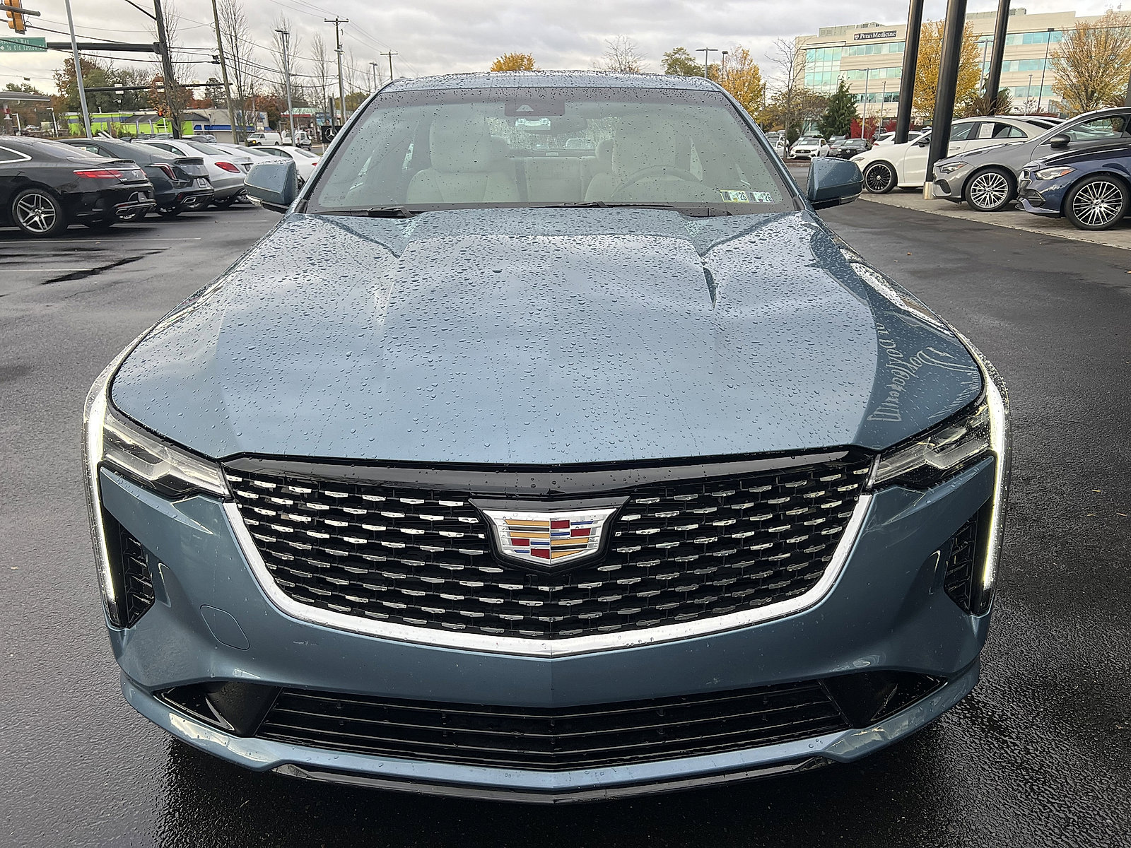 2024 Cadillac CT4 Luxury photo 2