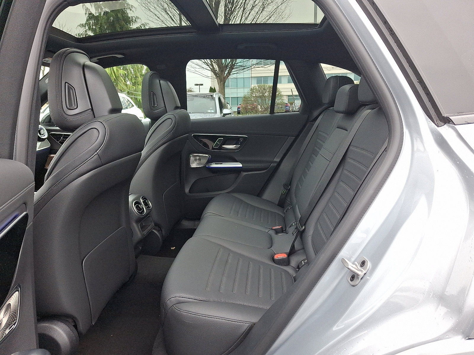 2026 Mercedes-Benz GLC Base - Photo 8