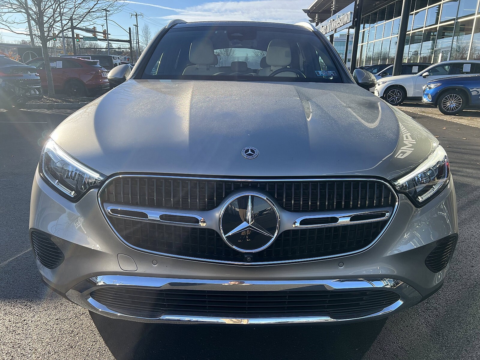 2023 Mercedes Benz GLC 300 4MATIC photo 2