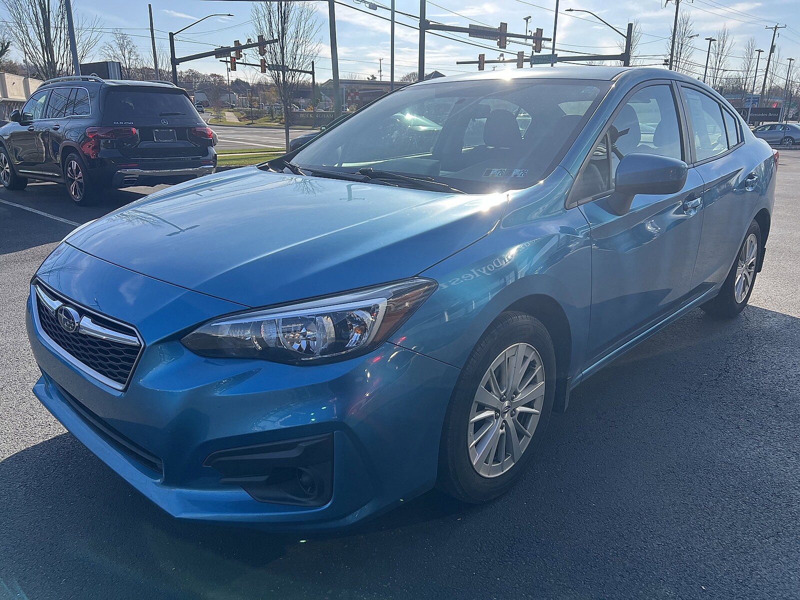 2018 Subaru Impreza 2.0i Premium photo 3