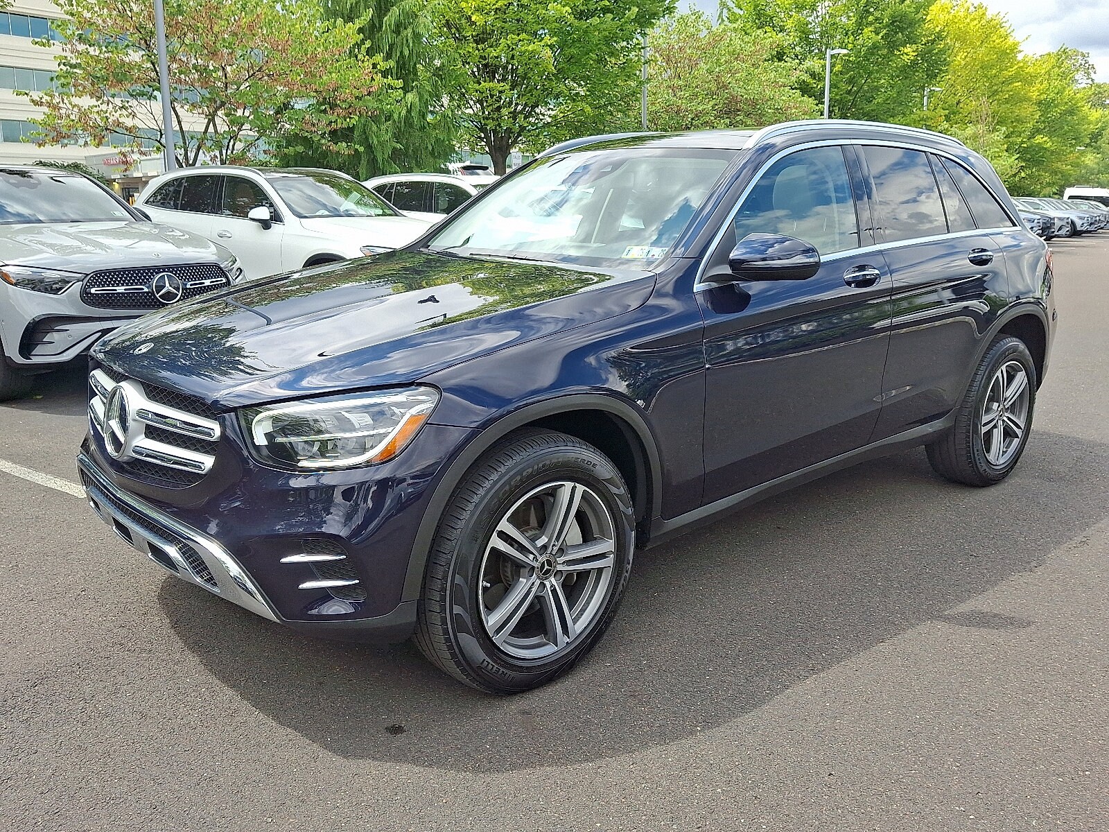 2020 Mercedes Benz GLC 300 4MATIC photo 3