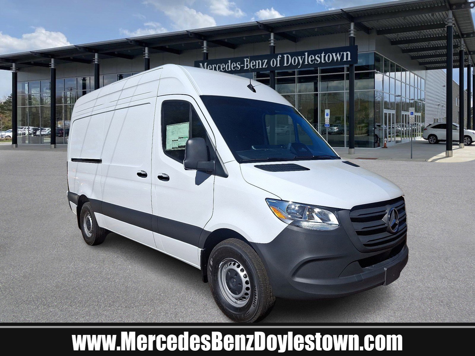 2026 Mercedes-Benz Sprinter Cargo Van Base's photo