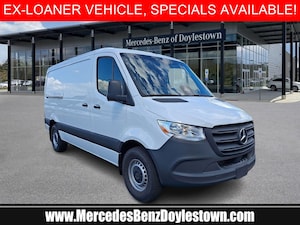2025 Mercedes-Benz Sprinter 2500 Standard Roof 4-Cyl Diesel Full-size Cargo Van