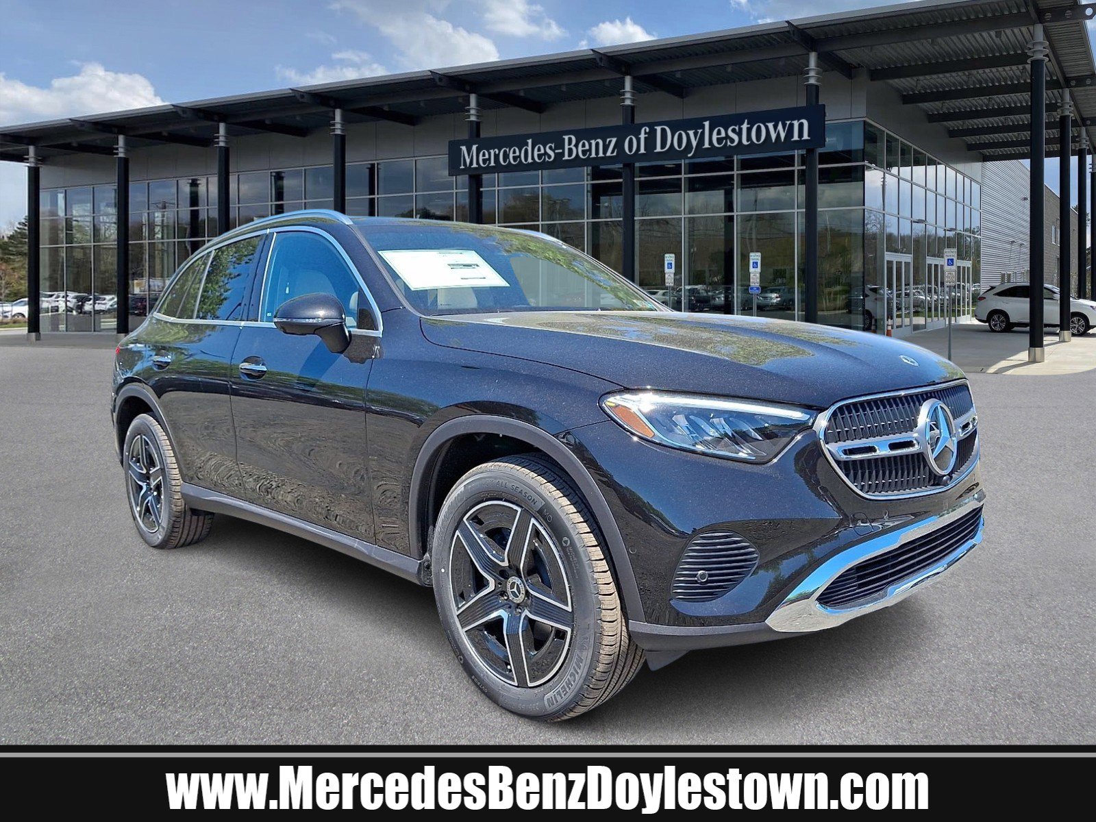 2026 Mercedes-Benz GLC GLC 300 4MATIC's photo