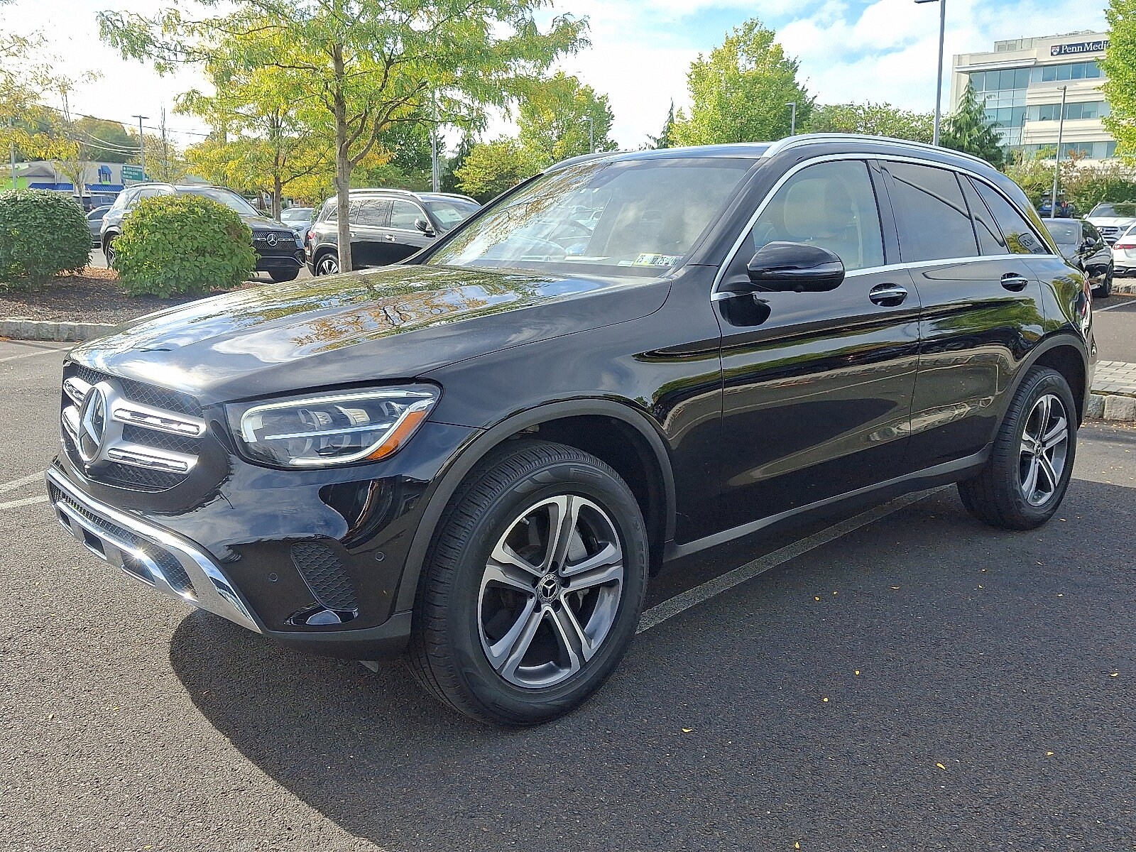 2021 Mercedes Benz GLC 300 4MATIC photo 2
