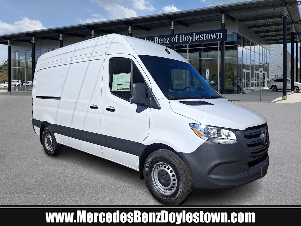 New 2026 Mercedes-Benz Sprinter 2500 Standard Roof 4-Cyl Diesel Full-size Cargo Van
