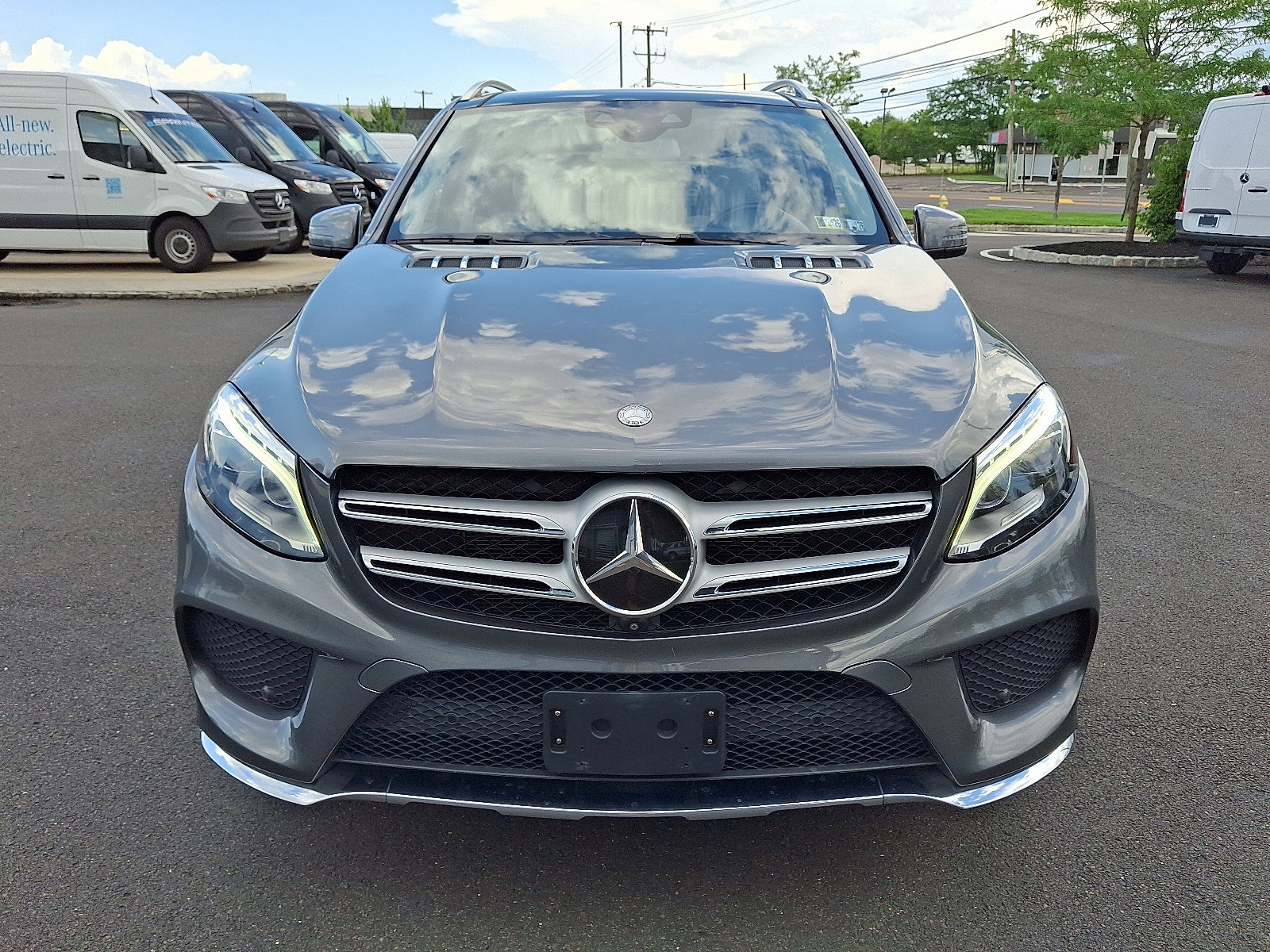 Used 2017 Mercedes-Benz GLE-Class GLE400 with VIN 4JGDA5GB8HA868610 for sale in Doylestown, PA